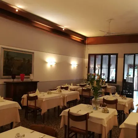 Hotel Vettore Dal 1947